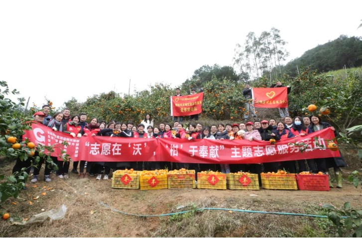 華錫有色派駐車河村第一書記李進(jìn)飛榮獲自治區(qū)駐村工作隊(duì)先進(jìn)個人稱號
