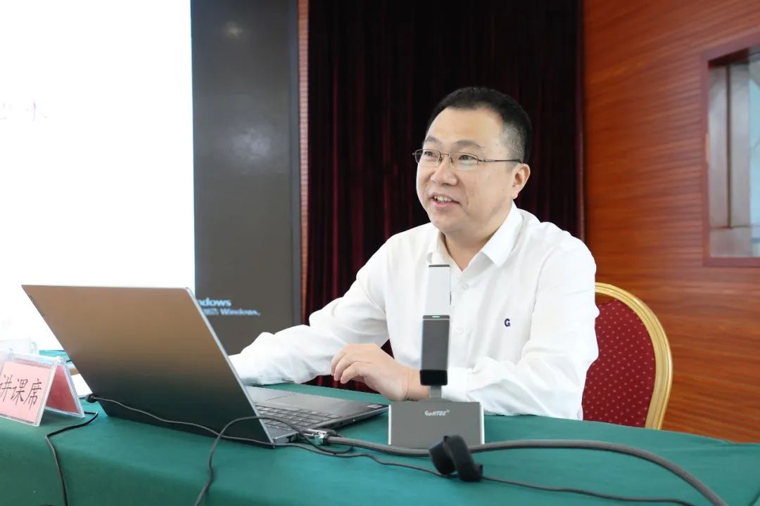 1680595934847184.jpg 04.jpg