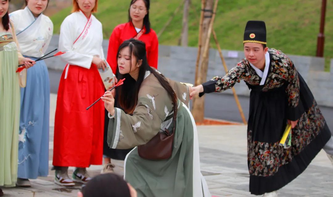 1681358429534983.jpg 07.jpg